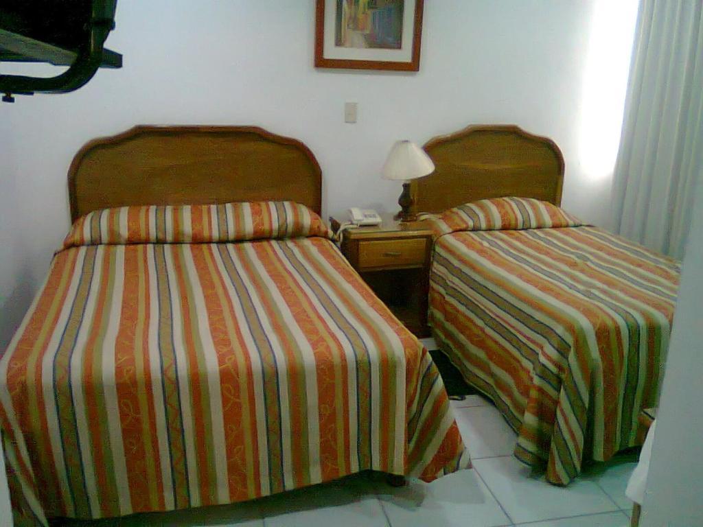 Hotel Ibarra Tepic Kamer foto